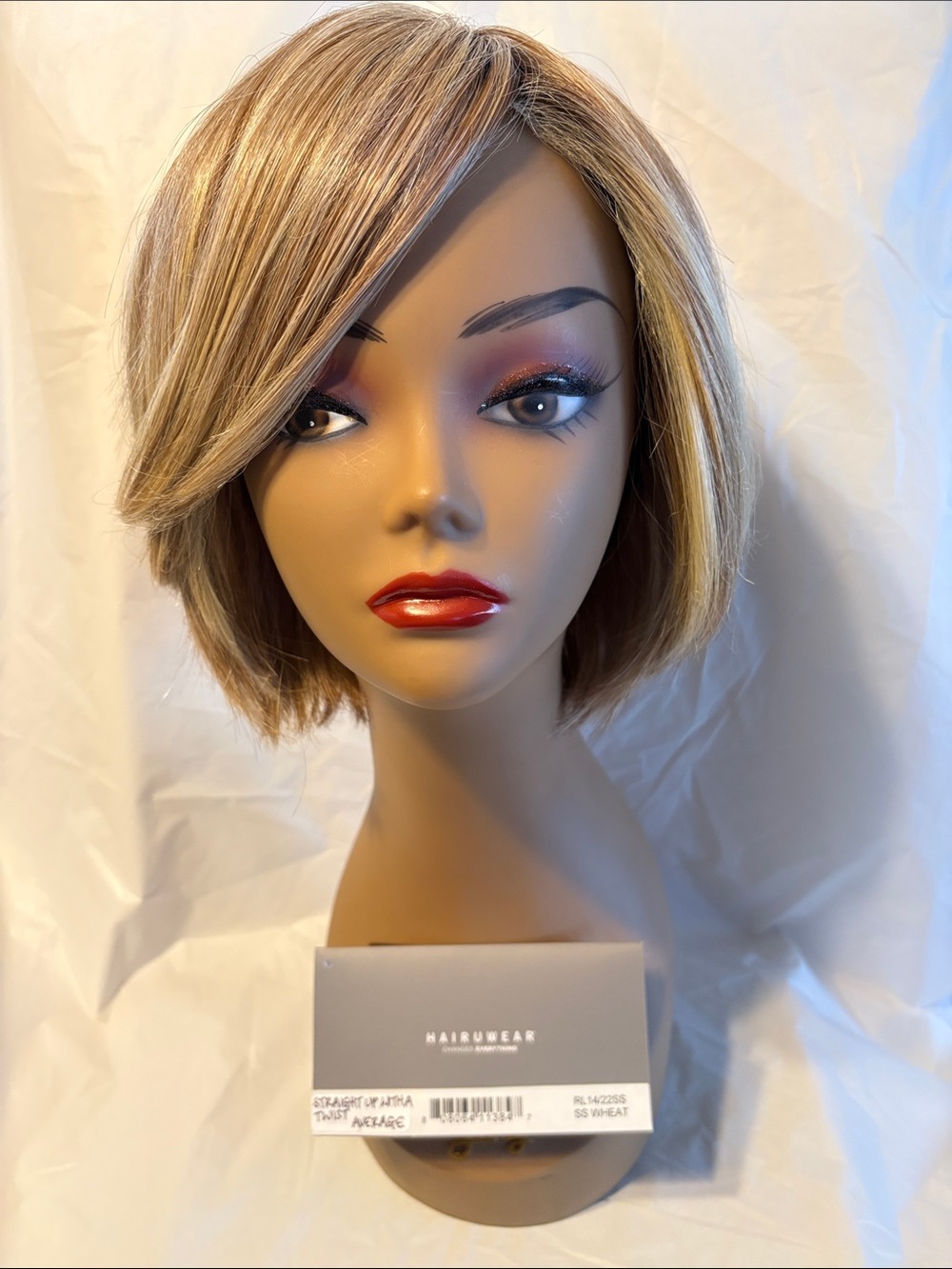 Raquel Welch Straight Up With A Twist Wig